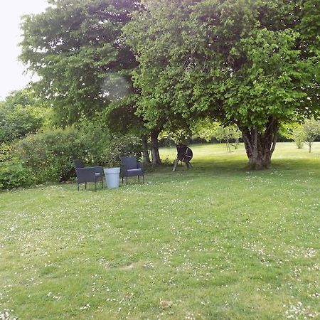 Apartmán Vue Du Jardin Les Adjots Exteriér fotografie